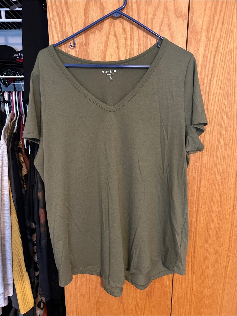torrid classic fit Olive Green V-Neck Short Sleeve Tee 2X